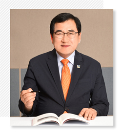 Mayor of Gyeongju-si Joo Nak-young