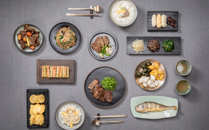 Korean Traditional Meal (Hanjeongsik)