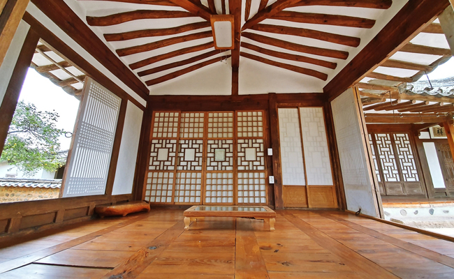 교동 석등있는 집’에서의 하룻밤