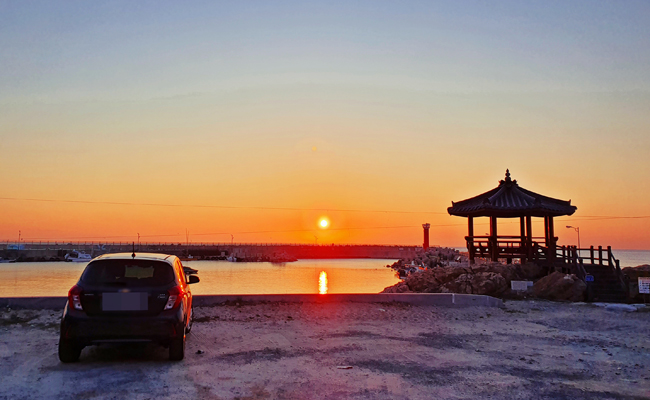 연동항 연화정 일출