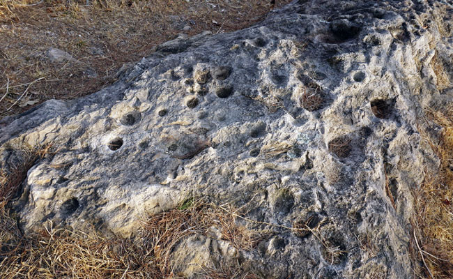 선사시대의 경주, 서악동 바위구멍 유적 근접사진