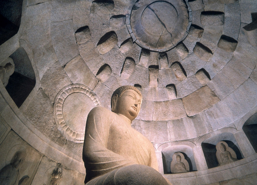 석굴암 본존불(경주시)