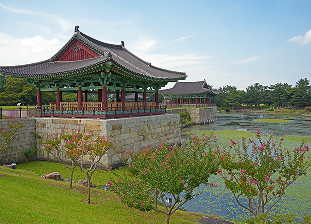 신라 정원, 동궁과 월지