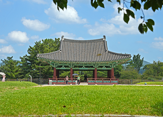신라 정원, 동궁과 월지