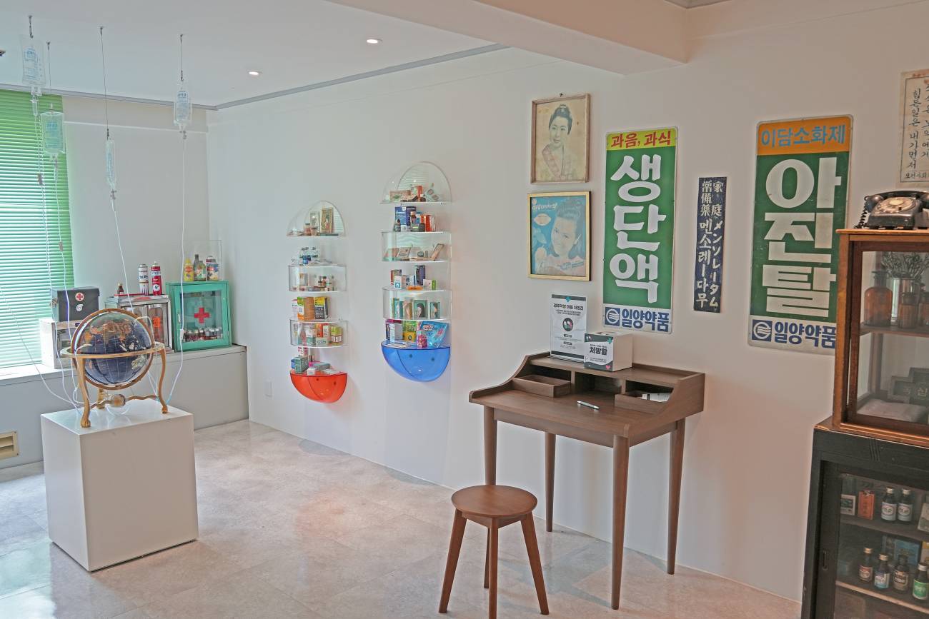 타임애프터타임 전시