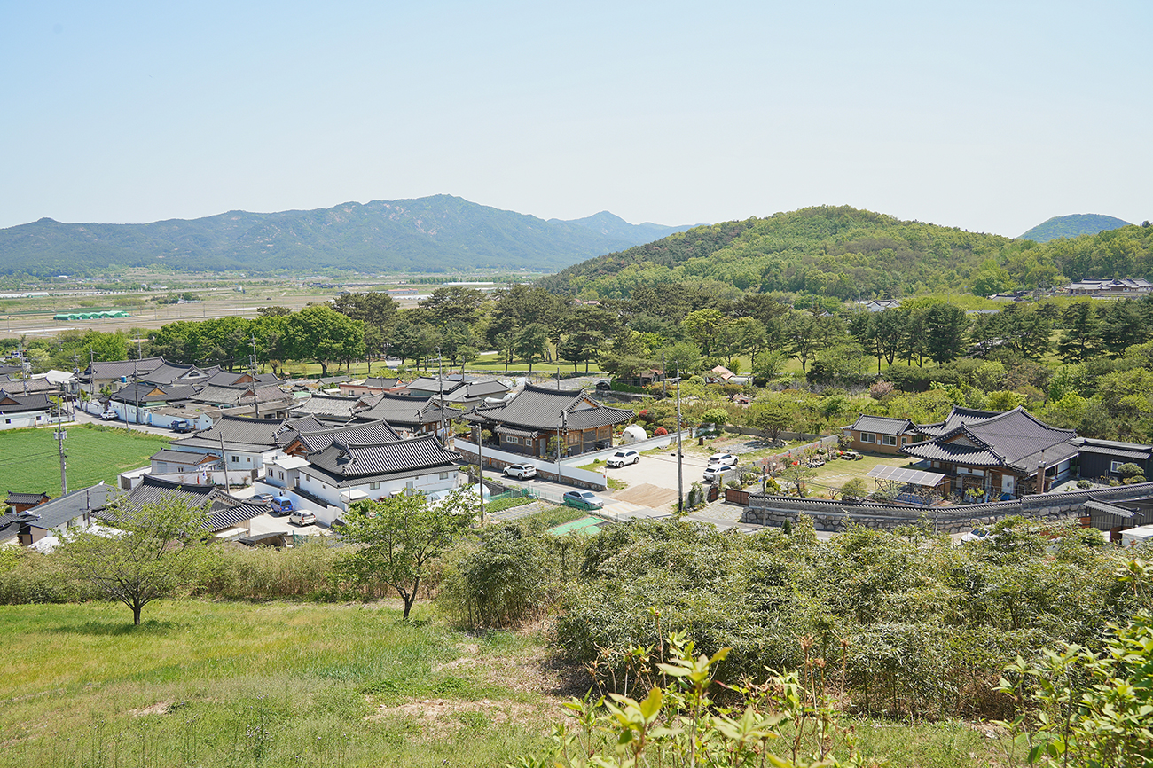 서악동 큰마을 풍경