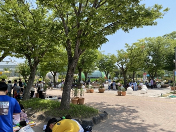 느티나무광장에서 즐거운 시간을~!