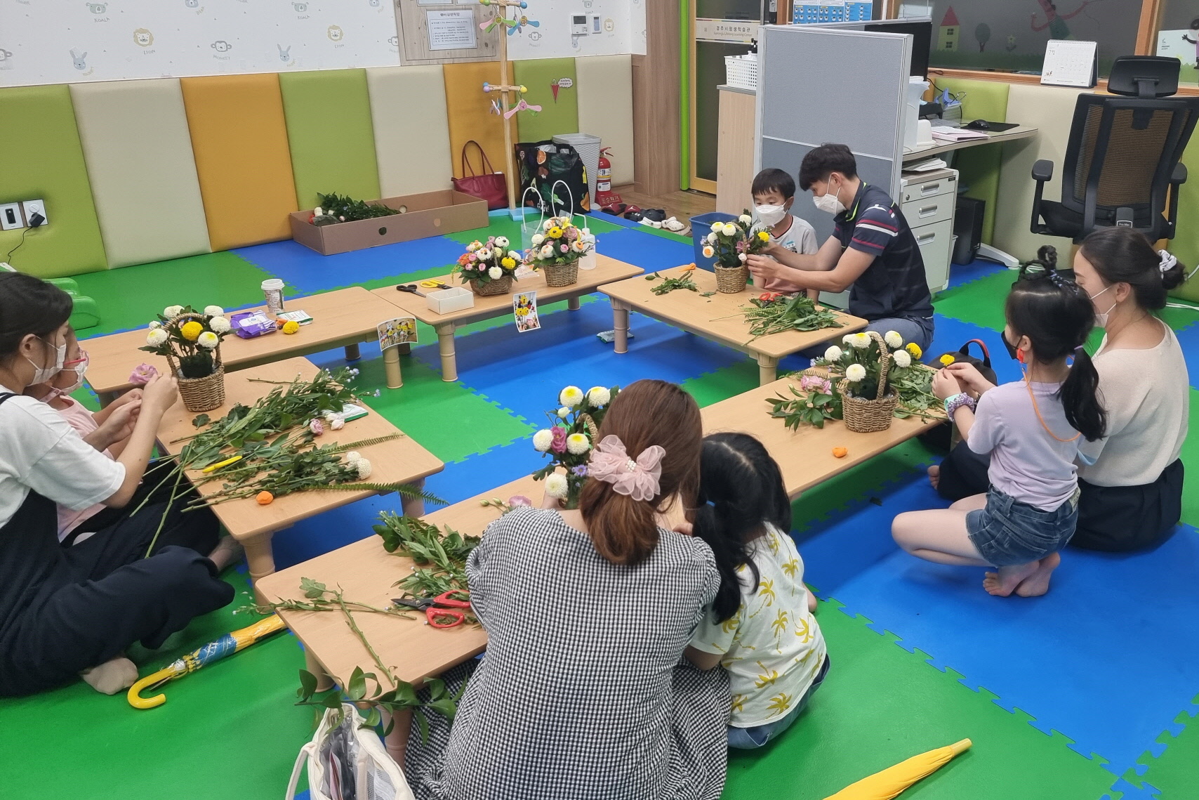 경주시 공동육아나눔터가 상시 프로그램으로 운영 중인 ‘자녀돌봄 품앗이’ 프로그램 모습