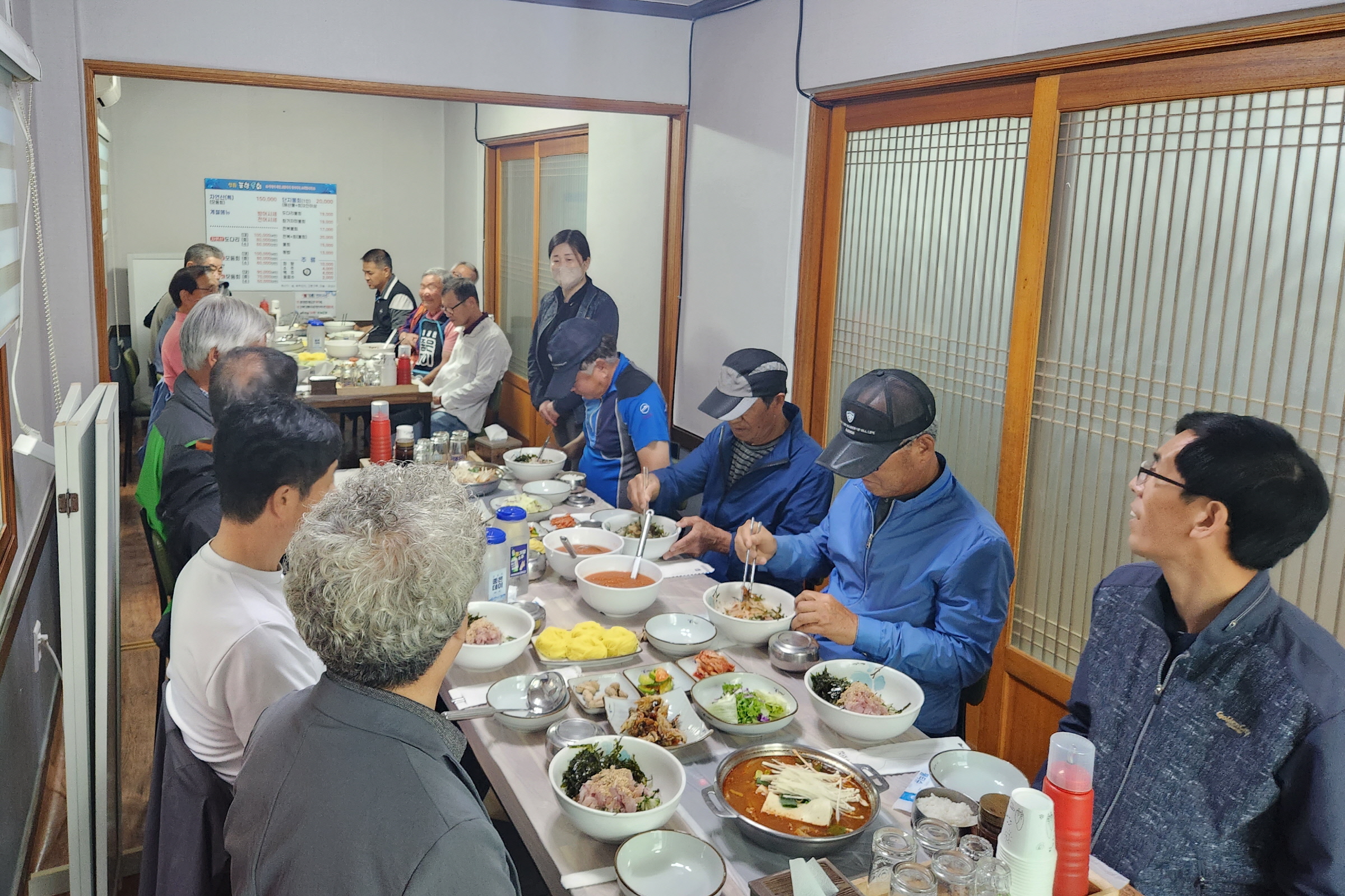 외동읍행정복지센터, 산불감시원들과 간담회 개최