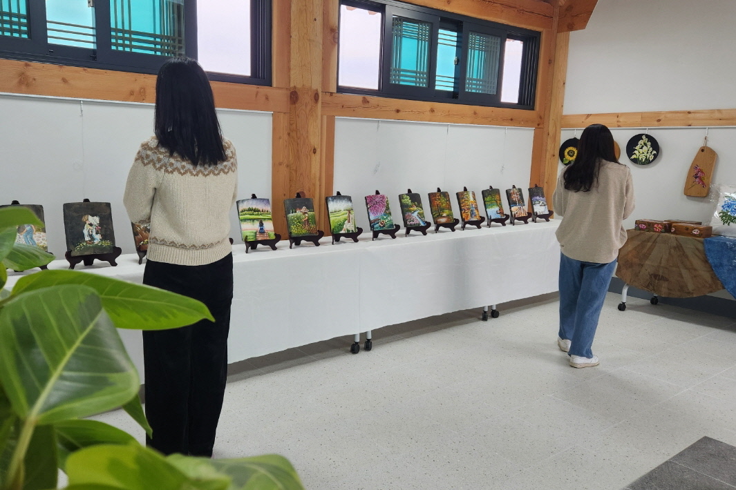 황남동행정복지센터가 첨성로47 갤러리를 개설했다.