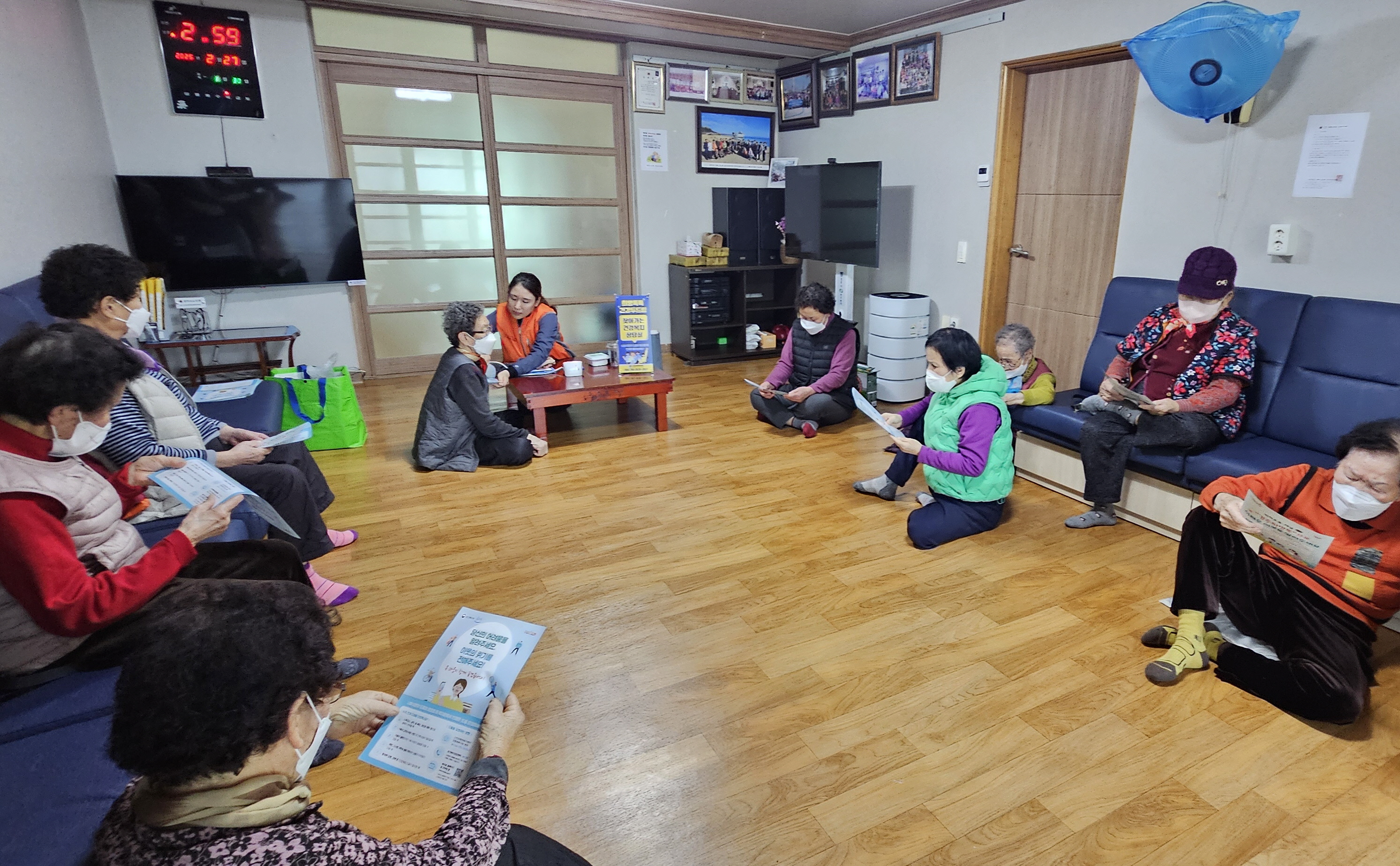 건천읍이 찾아가는 건강복지상담실을 운영하고 있다.