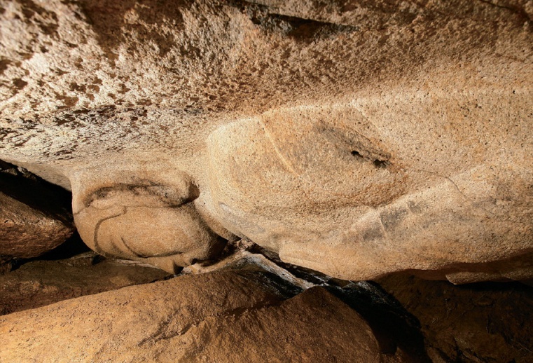 경주 남산 열암곡마애불상