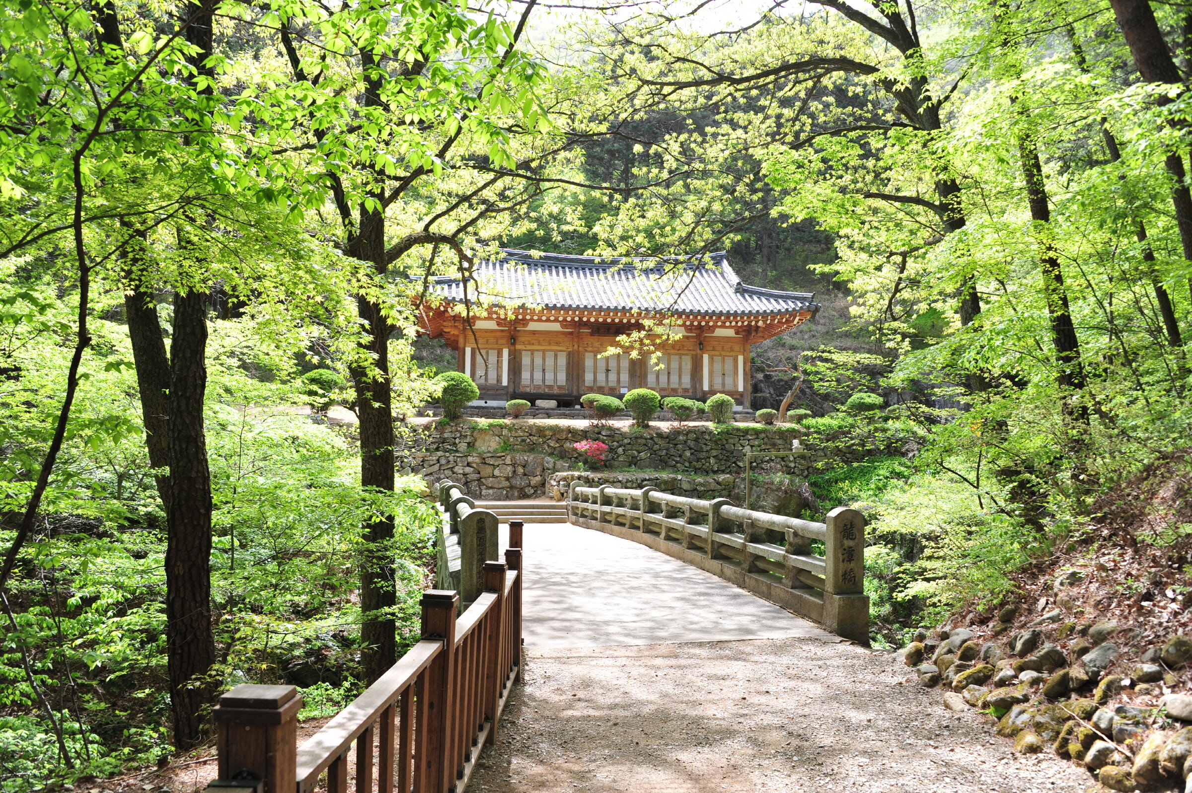 용담정 전경사진