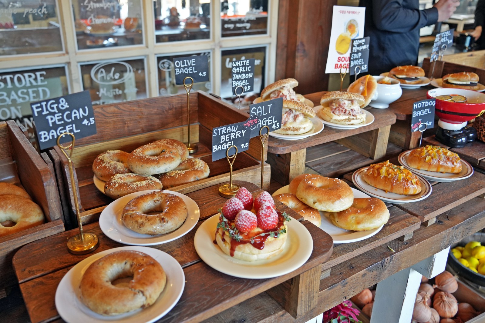 44.고분뷰 한옥카페_베이글 베이글러 (4).JPG