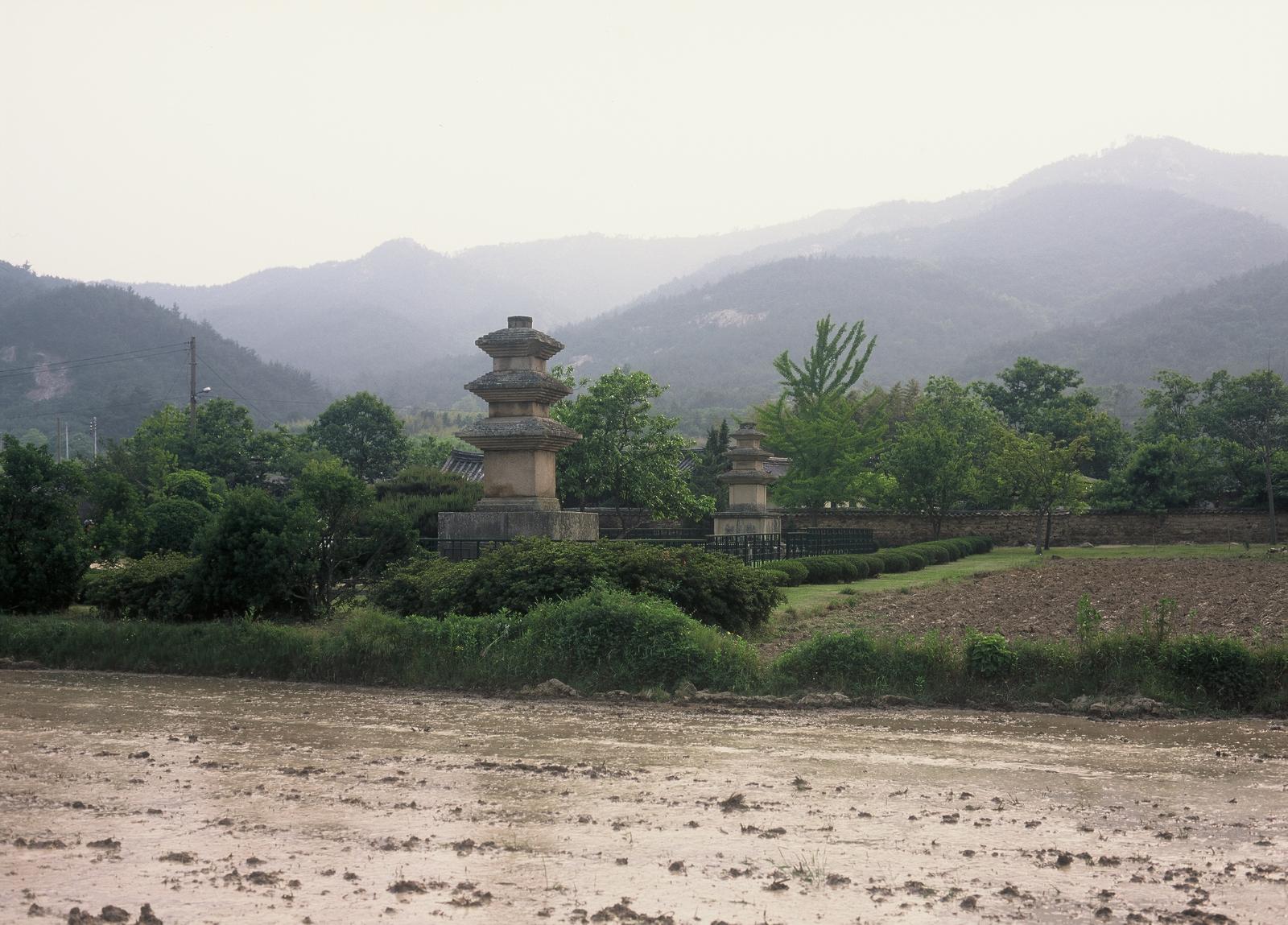 남산리삼층석탑