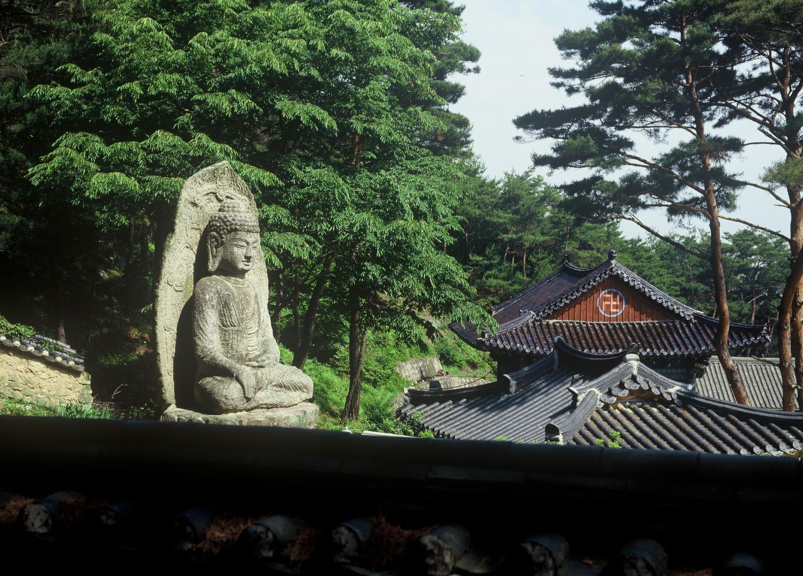 남산미륵곡석불좌상4