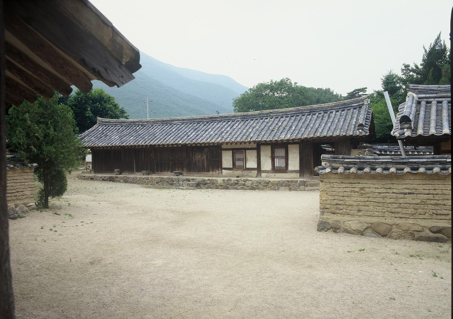 옥산리독락당