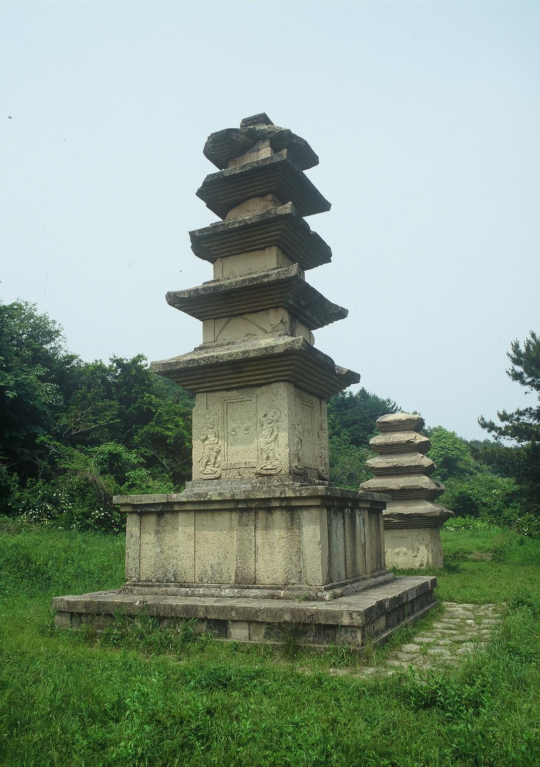 장항리사지서오층석탑