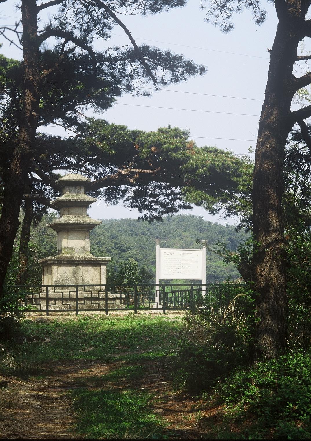 효현리삼층석탑2