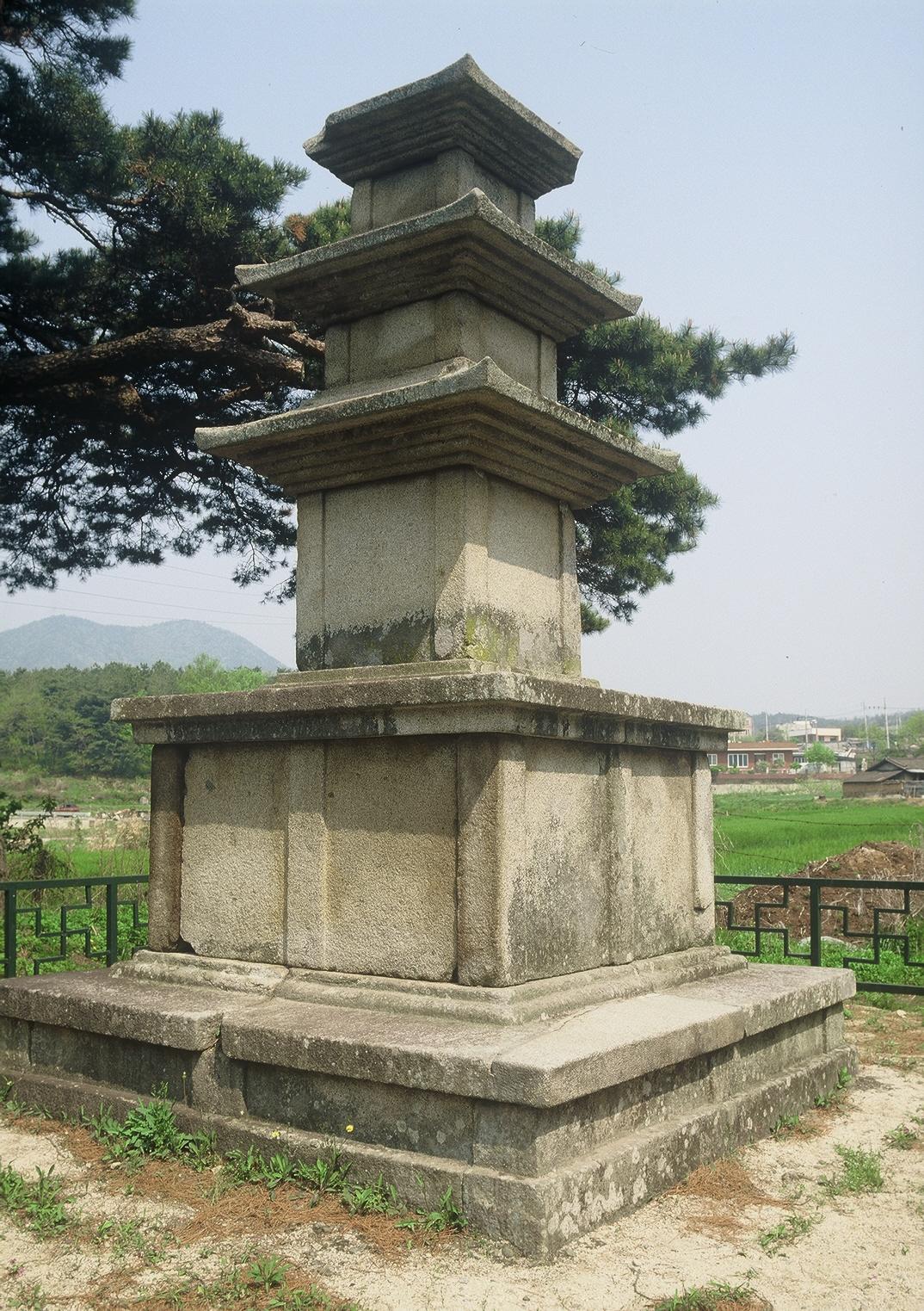 효현리삼층석탑3