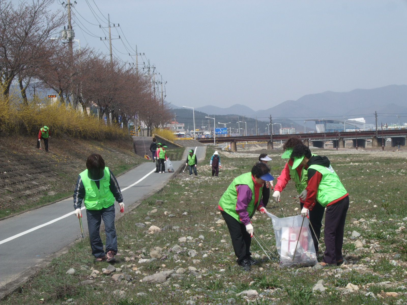 자연보호협의회(황오동).jpg