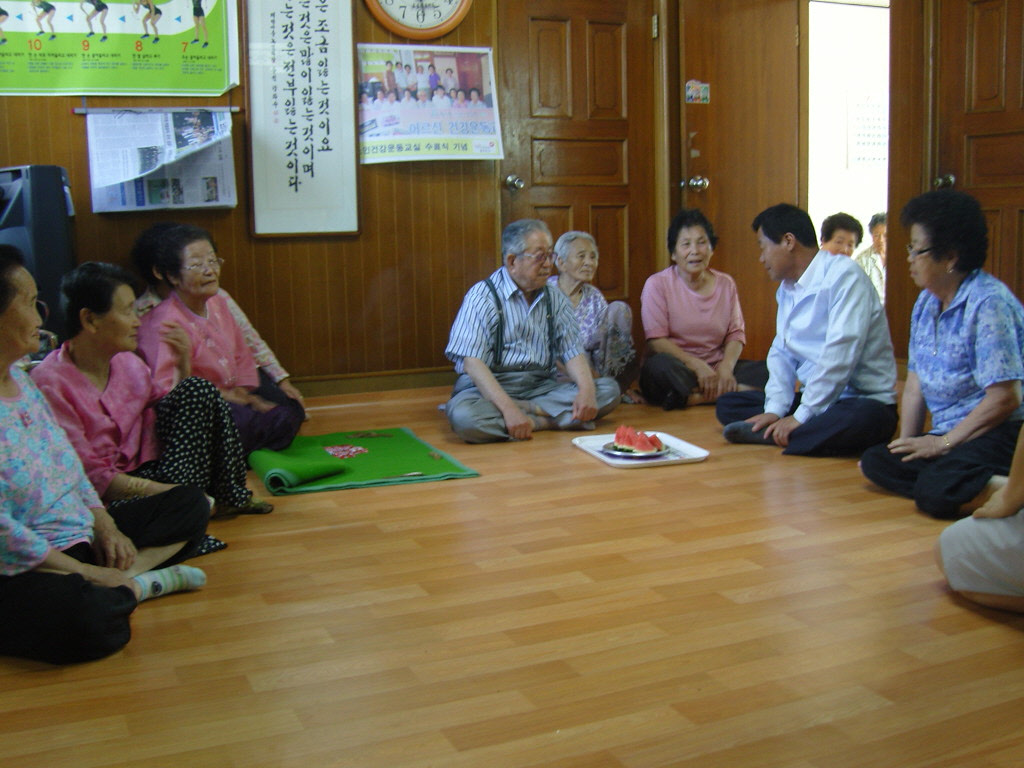 “더운 여름 건강하게 이겨내세요”