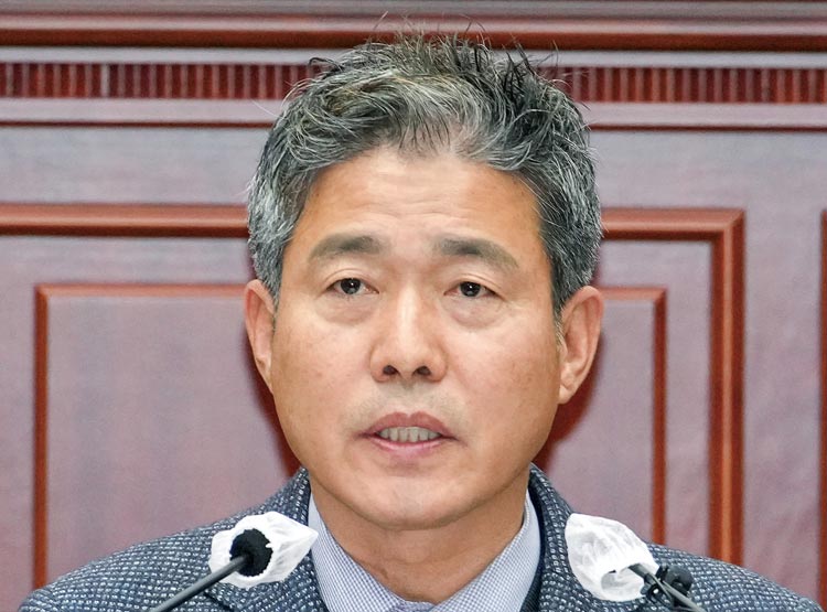 최영기 예산결산특별위원장 최영기 예산결산특별위원장